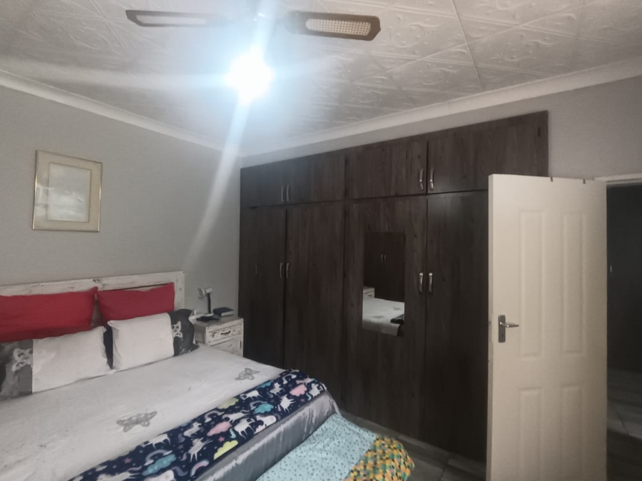 4 Bedroom Property for Sale in Hadison Park Northern Cape